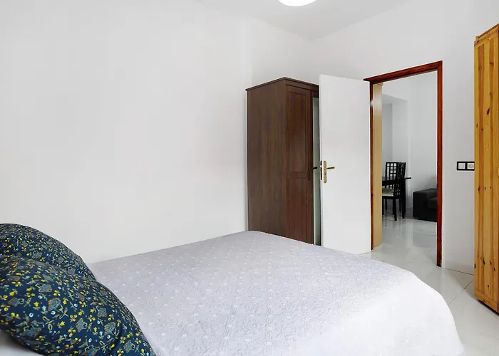 Piso Leon Y Castillo B Prázdninový dům *