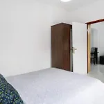 Piso Leon Y Castillo B 度假居