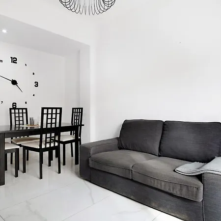 Piso Leon Y Castillo B Arrecife