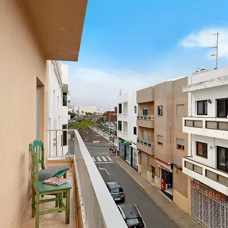 Nyaraló Piso Leon Y Castillo B *